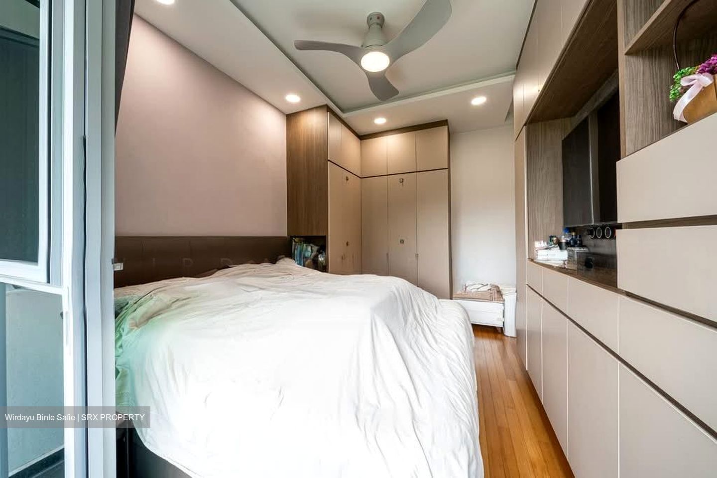 Canberra Residences (D27), Condominium #574264271